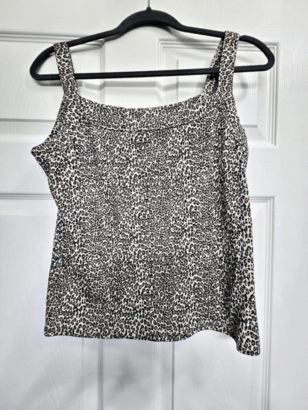 American Eagle Leopard Print Tank Top Size XL Like New